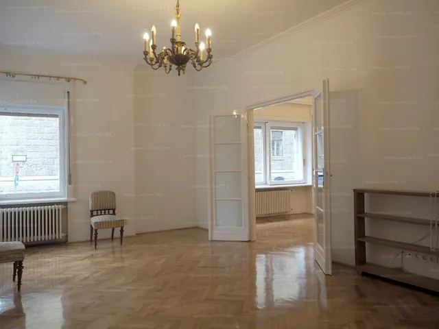 Kiadó lakás Budapest V. kerület, Szemere utca 70 nm