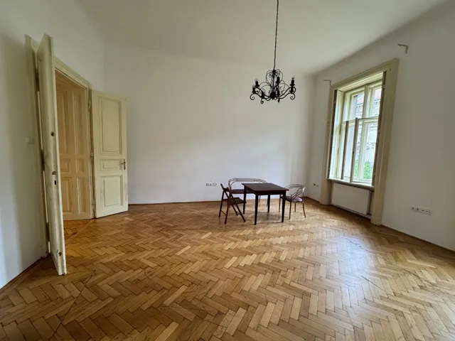 Kiadó lakás Budapest VI. kerület 80 nm