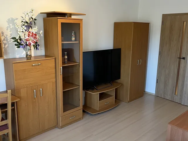 Kiadó lakás Budapest XII. kerület, Zugligeti út 80 nm