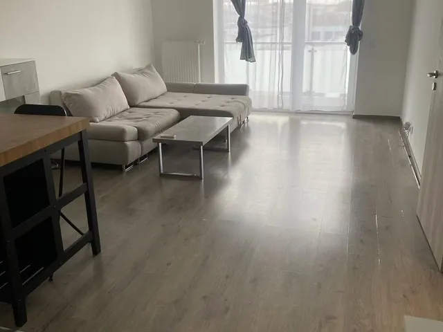 Kiadó lakás Budapest XIII. kerület, Frangepán utca 42 nm