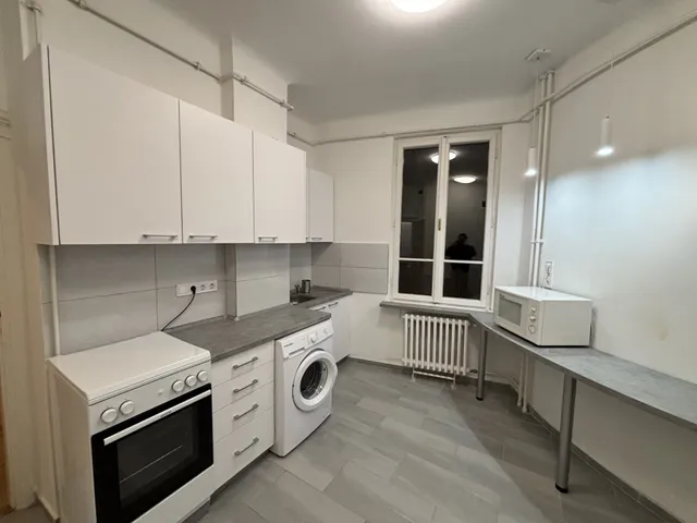 Kiadó lakás Budapest VIII. kerület, Horváth Mihály tér 45 nm