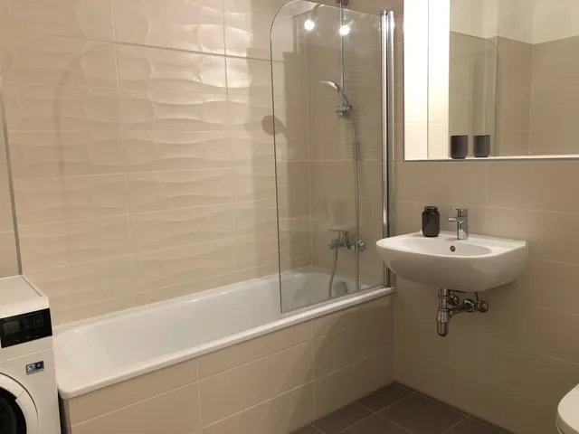 Kiadó lakás Budapest VI. kerület, Rózsa utca 50 nm