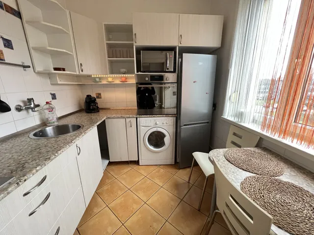 Kiadó lakás Budapest X. kerület, Száva utca 29 nm