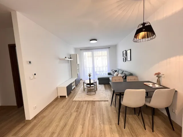 Kiadó lakás Budapest VIII. kerület, Futó utca 50 nm