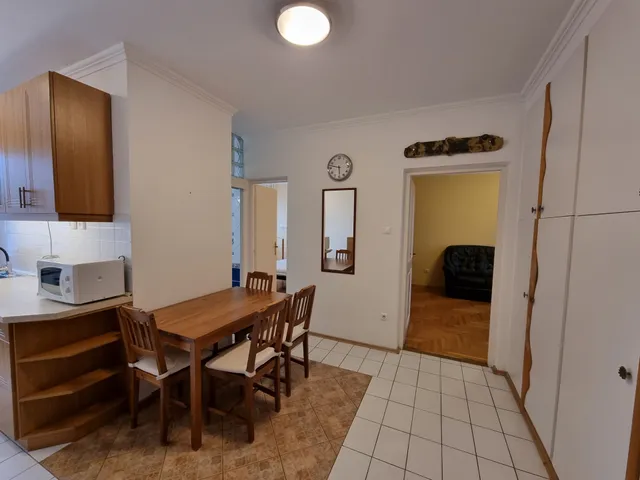 Kiadó lakás Budapest III. kerület, Óbuda, Hídfő utca 53 nm