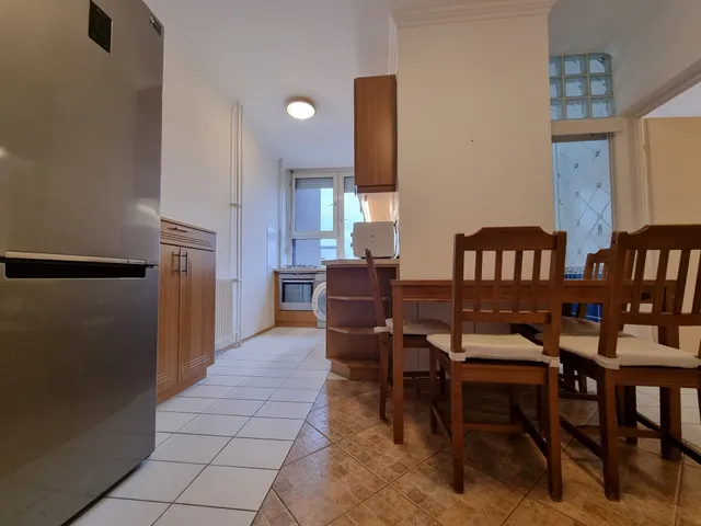 Kiadó lakás Budapest III. kerület, Óbuda, Hídfő utca 53 nm