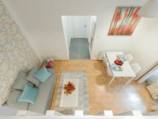 Kiadó lakás Budapest VI. kerület, Nagymező utca 35 nm