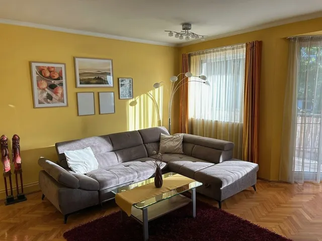 Kiadó lakás Budapest XIV. kerület, Mogyoródi út 71 nm