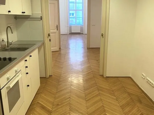 Kiadó lakás Budapest V. kerület 63 nm