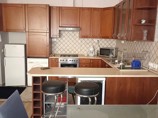 Kiadó lakás Budapest VII. kerület, Király utca 76 nm