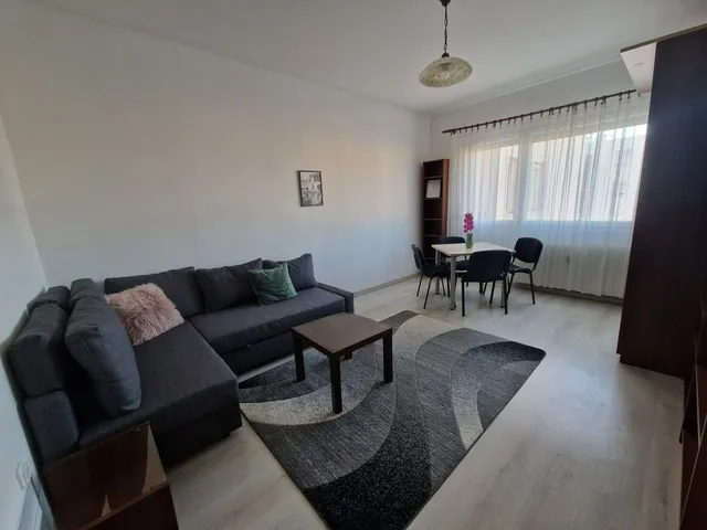 Kiadó lakás Budapest IX. kerület, Üllői út 55 nm