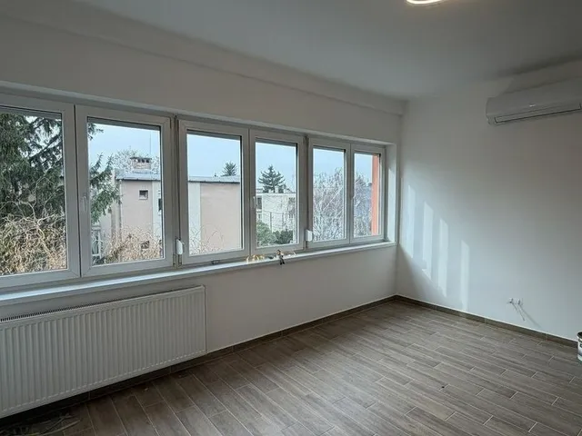 Kiadó lakás Budapest XIV. kerület, Bonyhádi út 36 nm