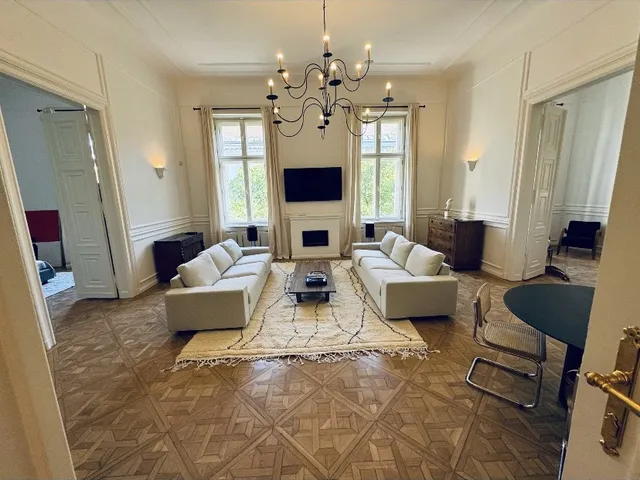 Kiadó lakás Budapest VI. kerület 128 nm