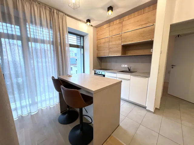 Kiadó lakás Budapest II. kerület, Margit körút 40 nm