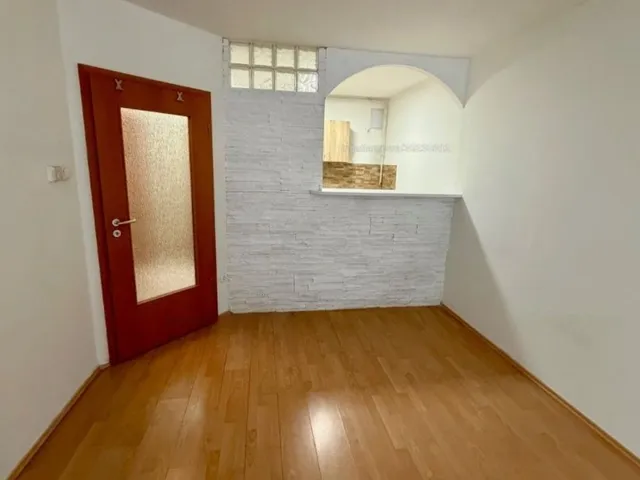 Kiadó lakás Budapest IX. kerület, Liliom utca 44 nm