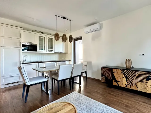 Kiadó lakás Budapest III. kerület, Laborc utca 75 nm