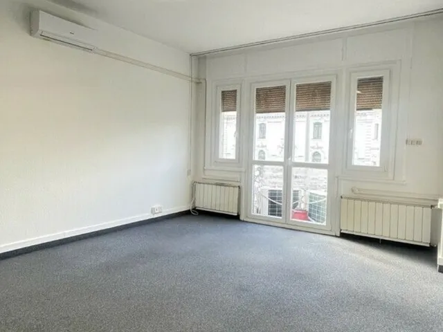 Kiadó lakás Budapest VI. kerület, Bajcsy-Zsilinszky út 120 nm