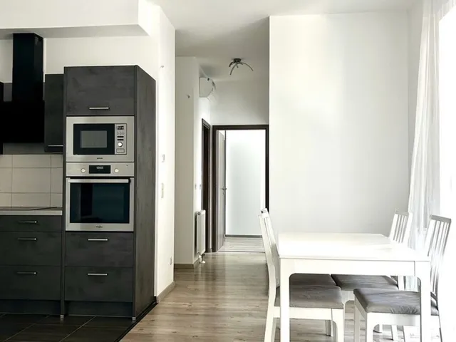 Kiadó lakás Budapest XI. kerület, Napkelte utca 72 nm