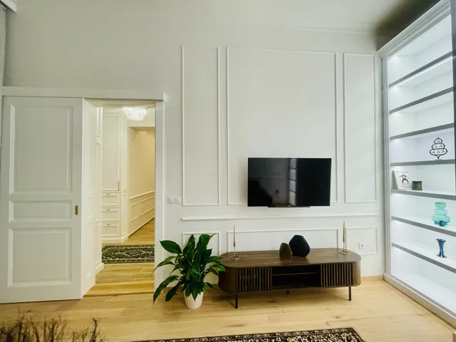 Kiadó lakás Budapest I. kerület, Országház utca 47 nm