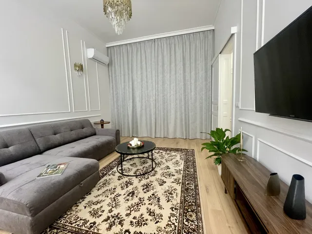 Kiadó lakás Budapest I. kerület, Országház utca 47 nm