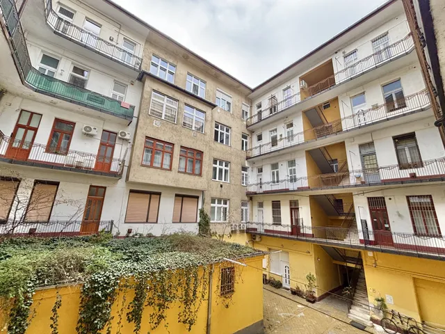 Kiadó lakás Budapest VI. kerület 30 nm