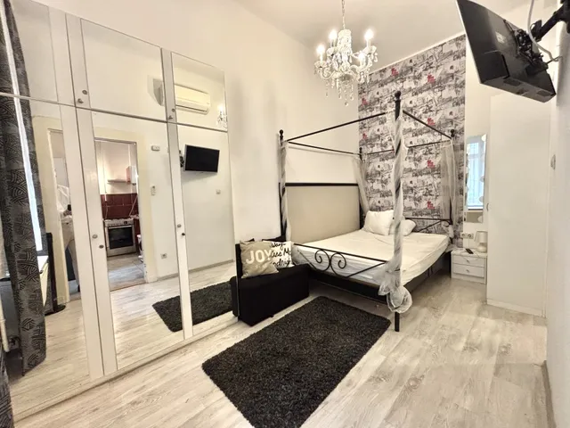 Kiadó lakás Budapest VI. kerület, Király utca 30 nm