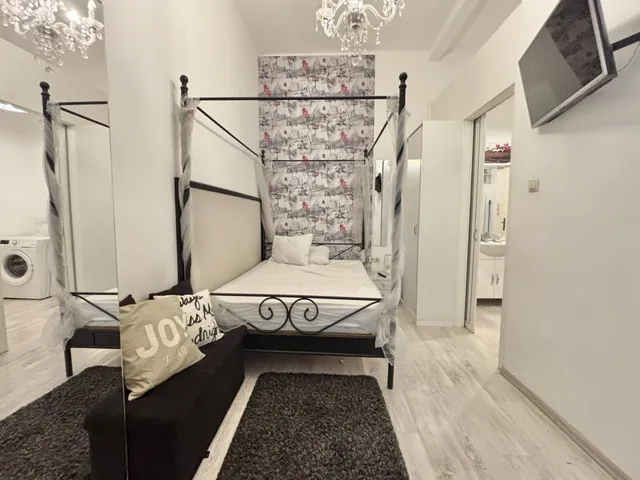 Kiadó lakás Budapest VI. kerület, Király utca 30 nm