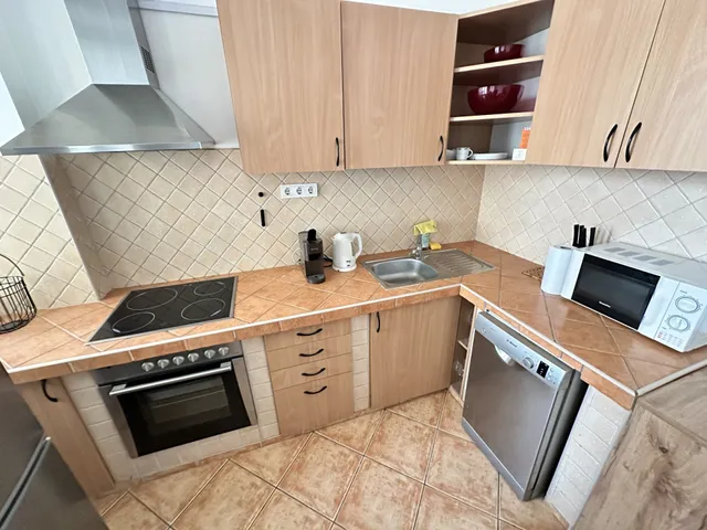 Kiadó lakás Budapest VI. kerület, Paulay Ede utca 49 nm