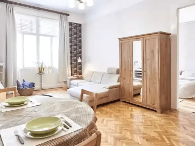 Kiadó lakás Budapest VI. kerület 67 nm