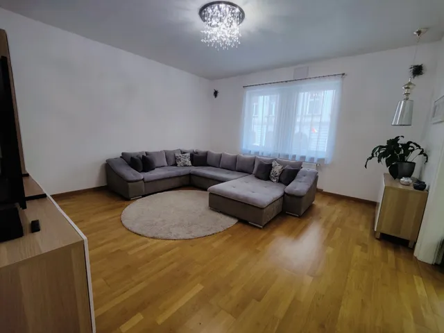 Kiadó lakás Budapest VII. kerület, Dembinszky utca 110 nm