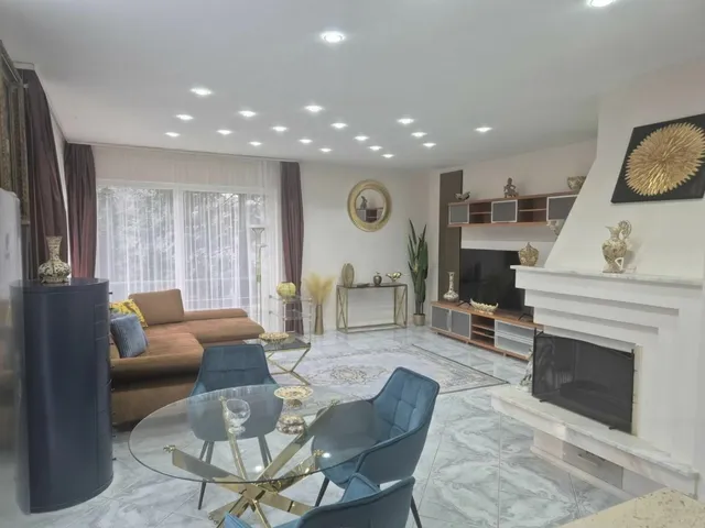 Kiadó lakás Budapest XII. kerület, Mátyás király út 106 nm