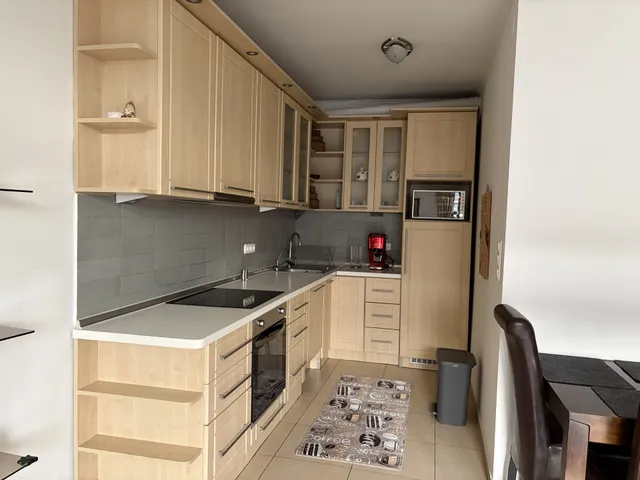 Kiadó lakás Budapest IX. kerület, Balázs Béla utca 85 nm