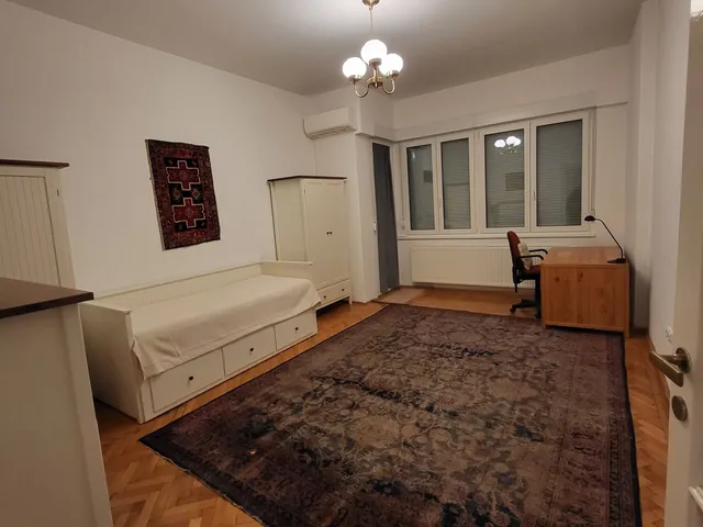 Kiadó lakás Budapest II. kerület, Jurányi utca 40 nm