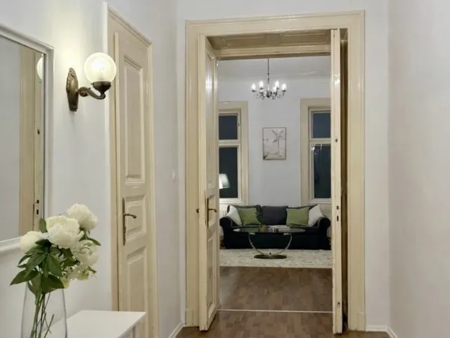 Kiadó lakás Budapest VI. kerület, Weiner Leó utca 86 nm