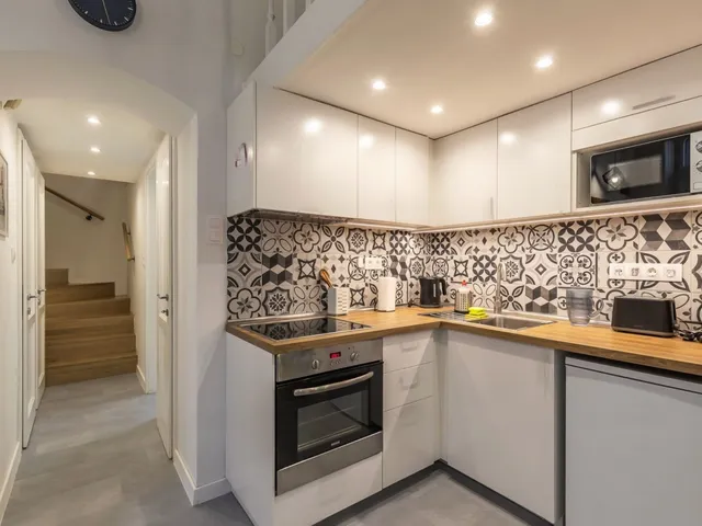 Kiadó lakás Budapest VI. kerület 80 nm