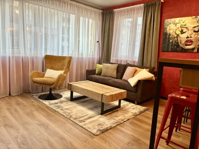 Kiadó lakás Budapest IX. kerület, Lenhossék utca 47 nm