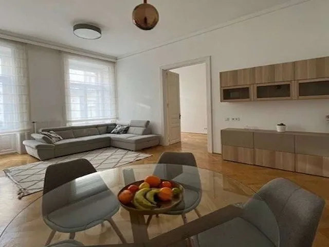 Kiadó lakás Budapest V. kerület, Mérleg utca 100 nm