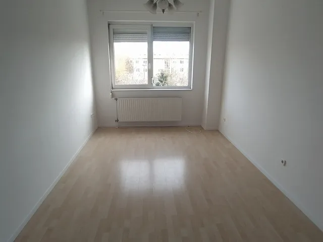 Kiadó lakás Budapest XVI. kerület, Újszász utca 57 nm