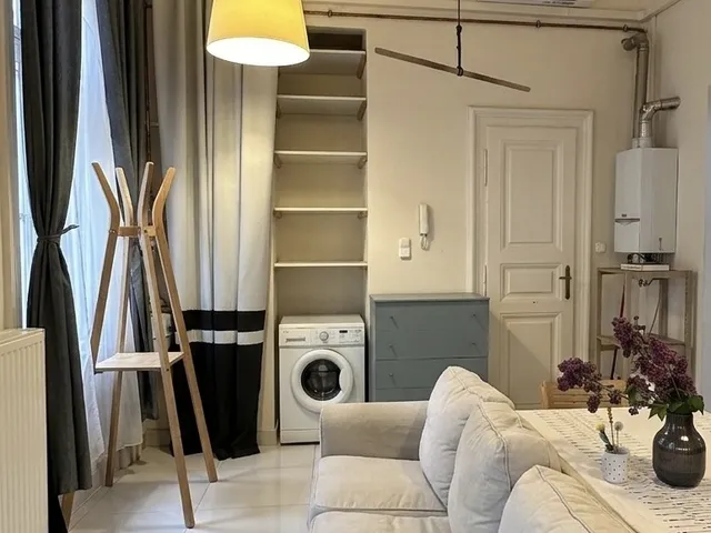 Kiadó lakás Budapest VIII. kerület, József körút 47 nm