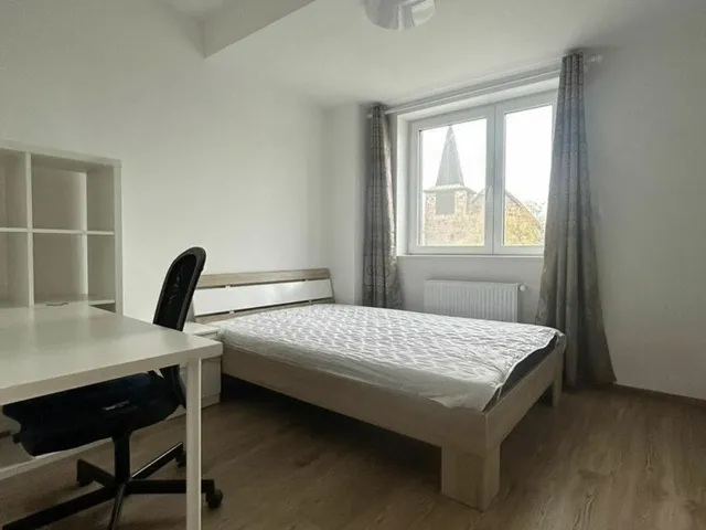 Kiadó lakás Budapest XIV. kerület, Bosnyák utca 112 nm