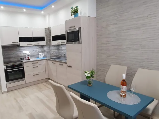 Kiadó lakás Budapest VI. kerület, Király utca 50 nm