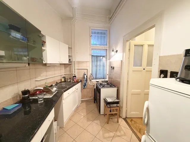 Kiadó lakás Budapest V. kerület, Balassi Bálint utca 77 nm