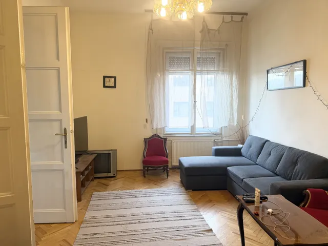 Kiadó lakás Budapest V. kerület 77 nm