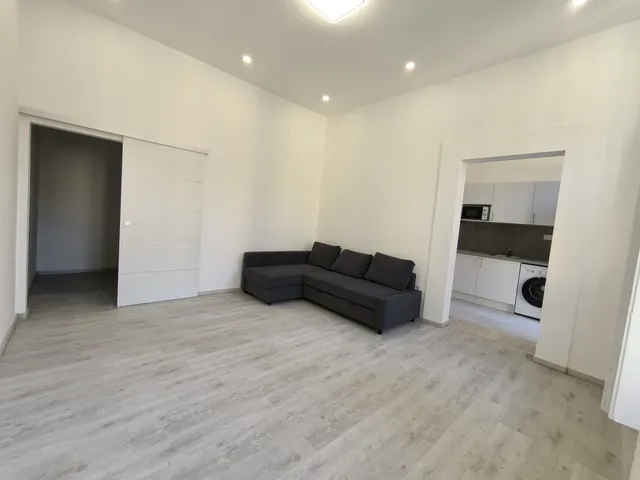 Kiadó lakás Budapest V. kerület, Kossuth Lajos utca 40 nm