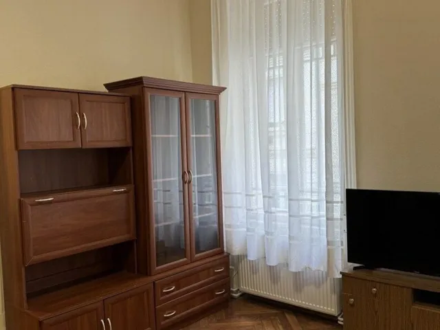 Kiadó lakás Budapest IX. kerület, Lónyay utca 68 nm