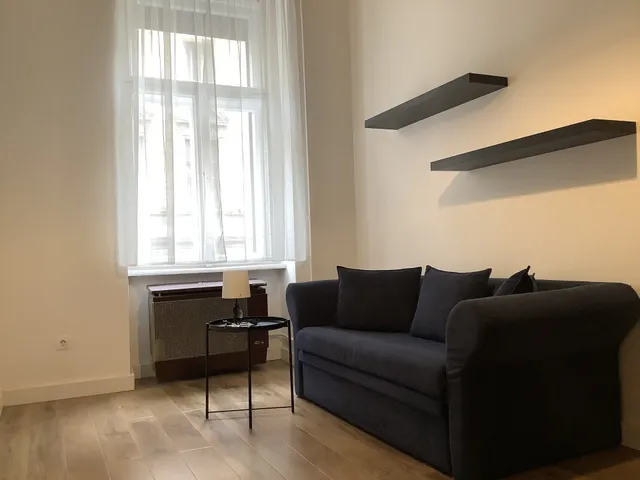 Kiadó lakás Budapest VII. kerület, Garay utca 35 nm