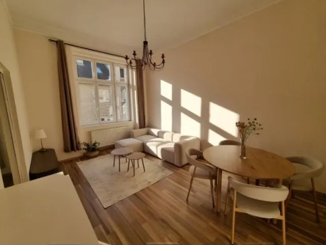 Kiadó lakás Budapest I. kerület 52 nm