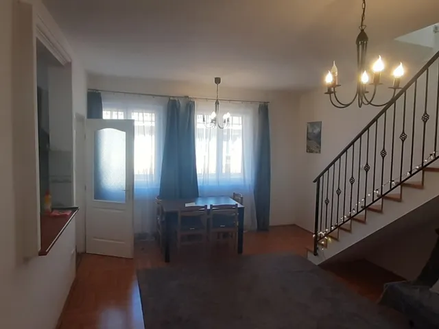 Kiadó lakás Budapest VIII. kerület, Palotanegyed, Baross utca 80 nm