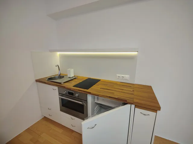 Kiadó lakás Budapest XII. kerület, Böszörményi út 35 nm