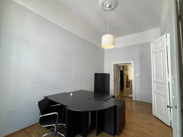 Kiadó lakás Budapest XIII. kerület, Hegedűs Gyula utca 108 nm
